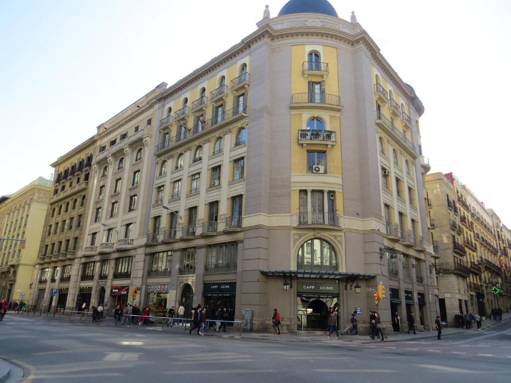 Pensión Casa Blanca Barcelona Exterior foto